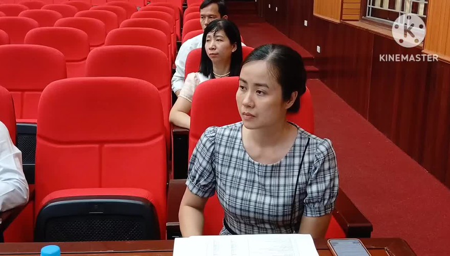 HỘI NGHỊ CÔNG BỐ QUYẾT ĐỊNH VỀ CÔNG TÁC CÁN BỘ TẠI UBND XÃ HÒA LẠC