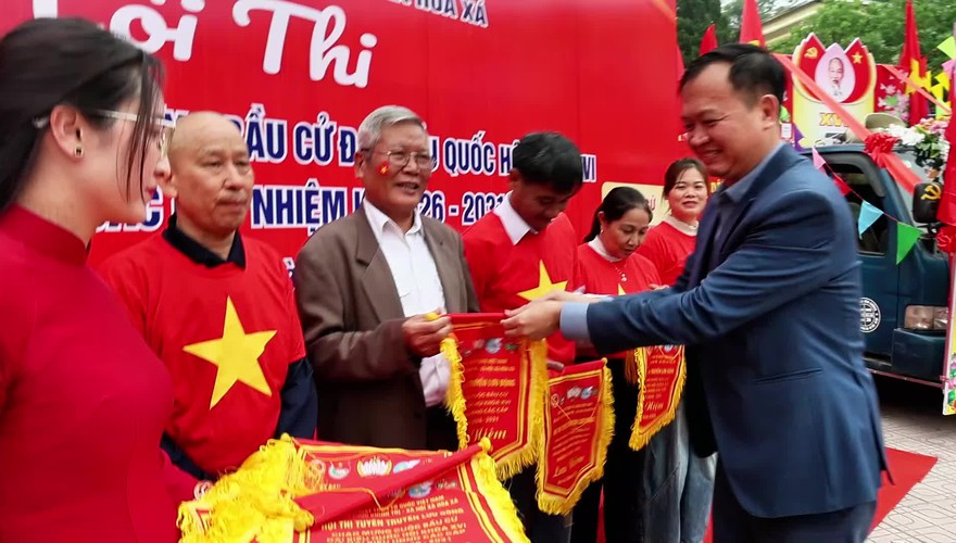 TƯNG BỪNG NGÀY HỘI TUYÊN TRUYỀN BẦU CỬ LƯU ĐỘNG XÃ HÒA XÁ