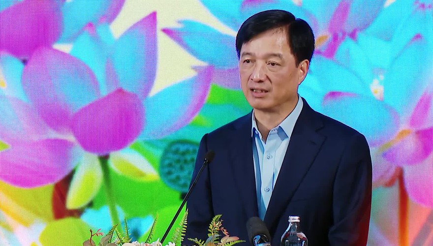 Người đại biểu trong kỷ nguyên mới