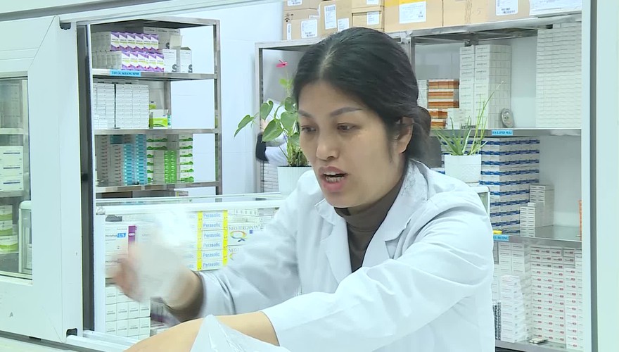 Người bệnh mạn tính ngoại trú có thể đến khám bệnh sớm hơn hoặc muộn hơn 1 - 2 ngày