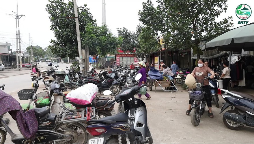 XÃ SUỐI HAI - CHỢ GỐC MÍT SAU GIẢI TỎA: ĐỒNG THUẬN VÌ MỘT TUYẾN ĐƯỜNG AN TOÀN