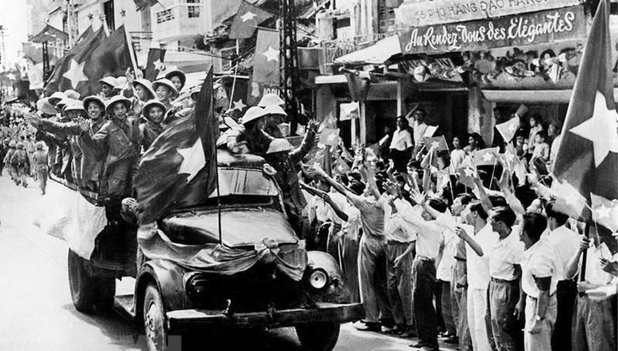 Những hình ảnh tư liệu về Ngày Giải phóng Thủ đô 10/10/1954