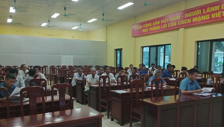 Xã Song Phương tổ chức Phát động phong trào thi đua tuyên truyền Quản lý sử dụng vũ khí, vật liệu nổ và công cụ hỗ trợ. Phòng ngừa, đấu tranh với tội phạm pháp luật vệ vũ khí vật liệu nổ và công cụ hỗ trợ.