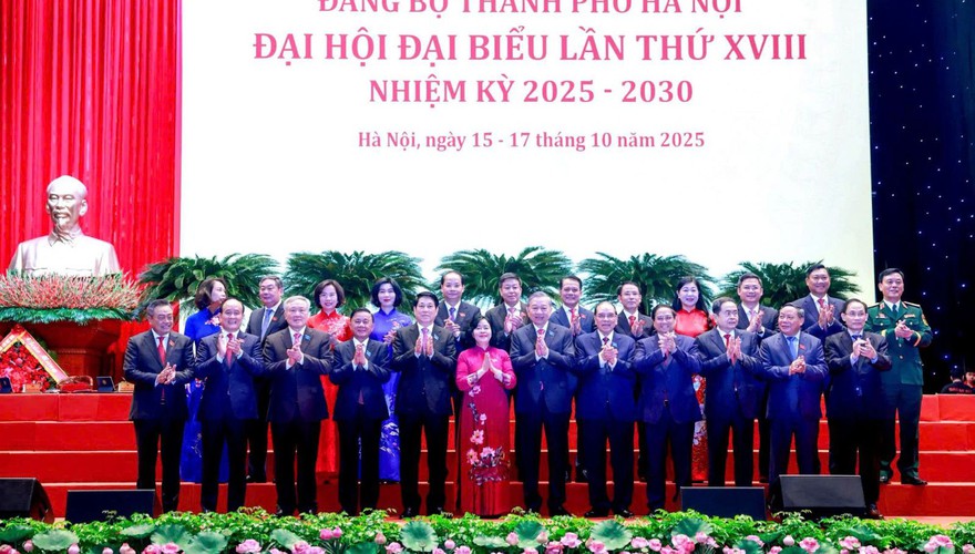 Ảnh Đại hội đại biểu Đảng bộ thành phố Hà Nội lần thứ XVIII, nhiệm kỳ 2025-2030