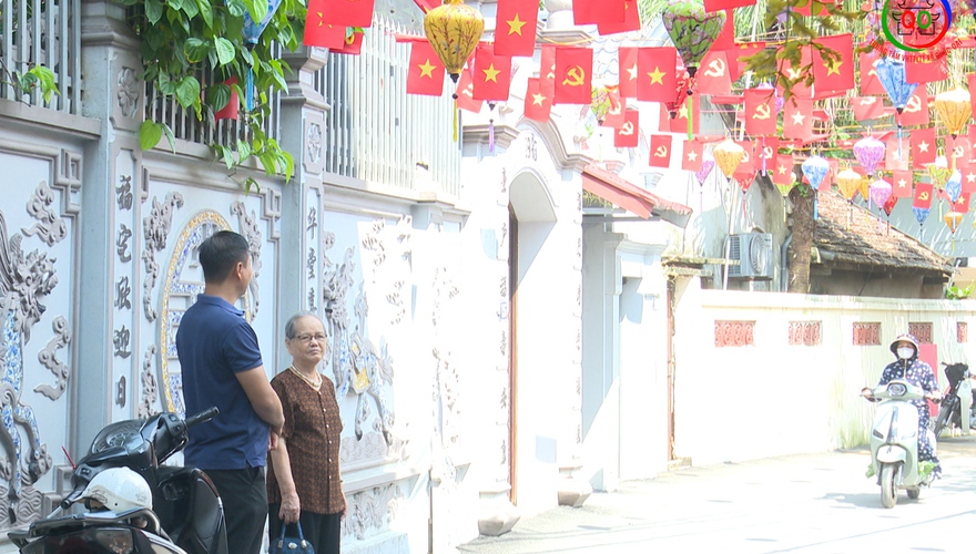 Người Thắp sáng đường quê – Thắp lên tinh thần đoàn kết cộng đồng