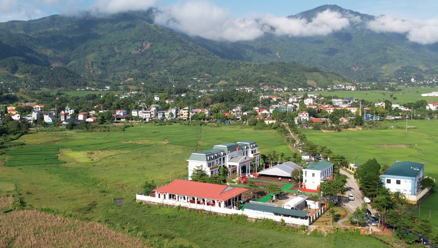 YÊN XUÂN - HỢP SỨC VƯƠN XA, KHẲNG ĐỊNH TẦM VÓC.
BẢN LĨNH CHÍNH TRỊ MỚI, TẦM NHÌN PHÁT TRIỂN 