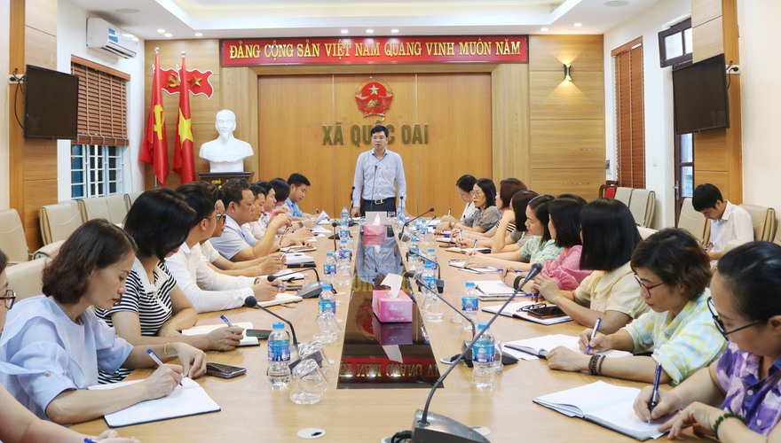 Lãnh đạo UBND xã Quốc Oai làm việc với trạm y tế xã: ghi nhận những kết quả nổi bật sau 1 tháng chính thức hoạt động