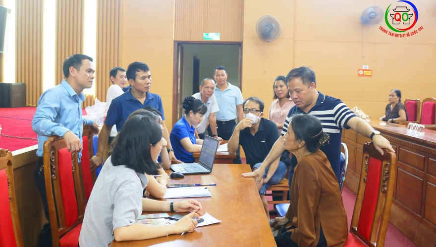 QUỐC OAI: ĐẨY NHANH TIẾN ĐỘ CHI TRẢ QUÀ TẾT ĐỘC LẬP CHO NHÂN DÂN